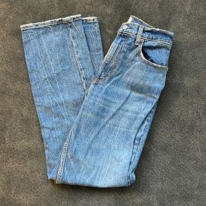 26/2R Abercrombie & Fitch curve love ultra high rise 90s straight jean